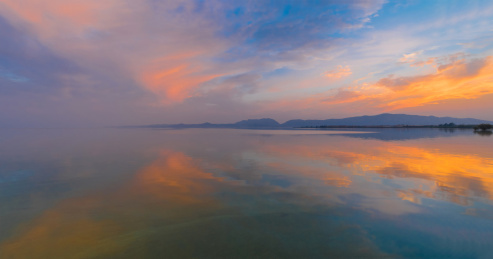 云南昆明滇池晚霞