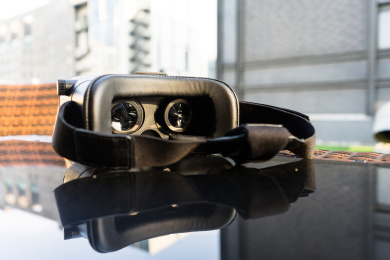 VR眼镜(virtual reality headset)