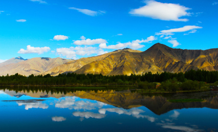 美丽的雅鲁藏布江自然保护区