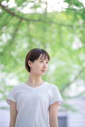 校园小清新女生