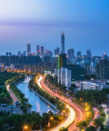 左安门城市黄昏车轨