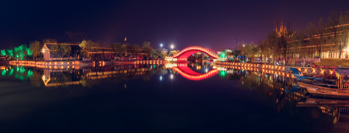 清明上河园虹桥夜景