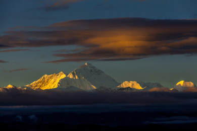 喜马拉雅山脉八千米高峰珠穆朗玛峰卓奥友峰