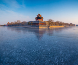北京故宫角楼冬景