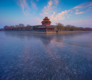 北京故宫角楼冬景