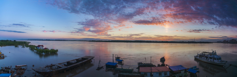 黑龙江省佳木斯市松花江外滩建筑景观