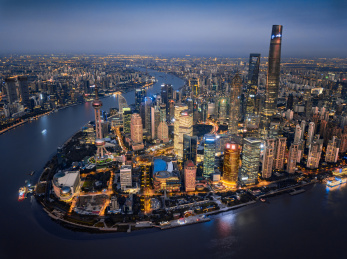 航拍上海陆家嘴