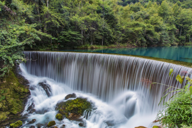 贵州省黔南布依族苗族自治州荔波县大小七孔景区卧龙潭