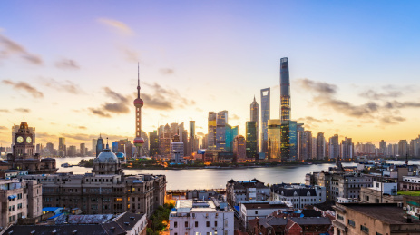 上海外滩日出建筑风光