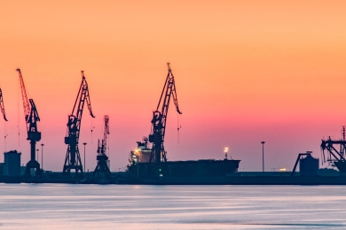 河北省秦皇岛市山海关工业码头建筑景观