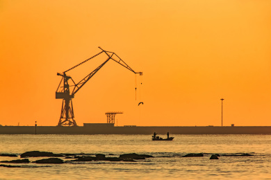 河北省秦皇岛市山海关工业码头建筑景观