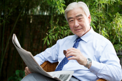 商务老年男人的休闲生活