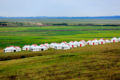 内蒙古呼伦贝尔巴彦呼硕蒙古部落蒙古包