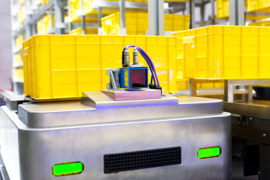 在现代化的工厂人工智能机器