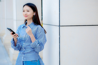 休闲状态的女性