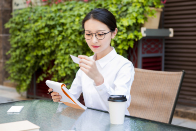 工作状态的白领女性