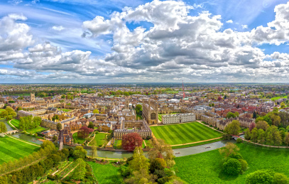 航拍英国剑桥大学（University of Cambridge）
