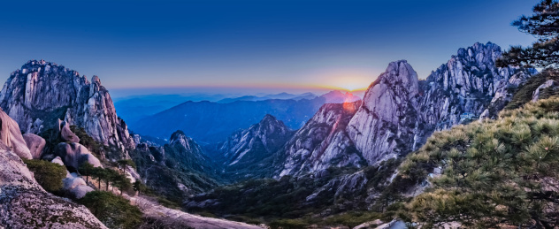 安徽省黄山市黄山风景区天海大峡谷自然景观 
