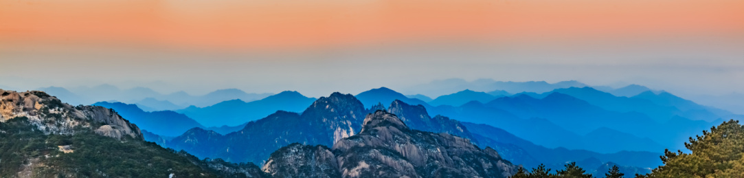 安徽省黄山市黄山风景区天海大峡谷自然景观 