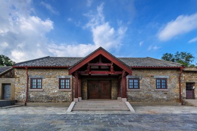 刘公岛的英商海滨别墅  石头房建筑