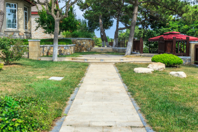 刘公岛的英商海滨别墅  石头房建筑