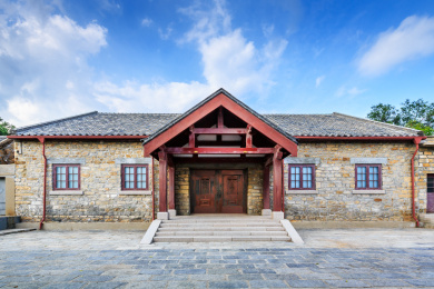 刘公岛的英商海滨别墅  石头房建筑