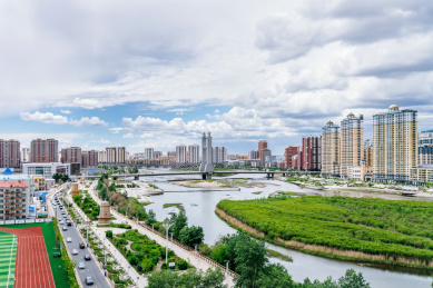 内蒙古呼伦贝尔海拉尔哈萨尔大桥俯瞰