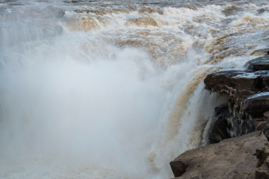 中国黄河壶口瀑布