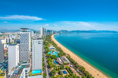 东南亚越南芽庄热带滨海度假胜地风光