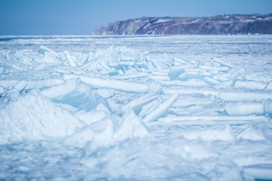 贝加尔湖的冰面