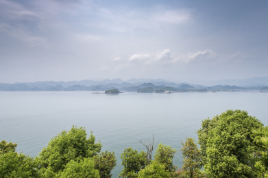 浙江省杭州市淳安县千岛湖风景区通透景观