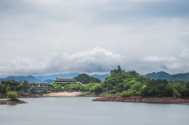 浙江省杭州市淳安县千岛湖风景区通透景观