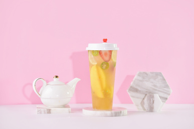 大杯芒果水果茶