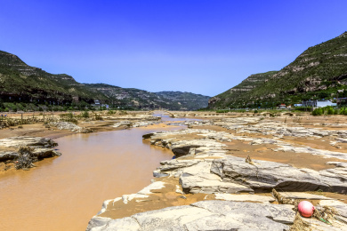 黄河壶口瀑布自然风光