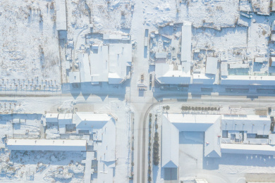  航拍东北冰雪小镇