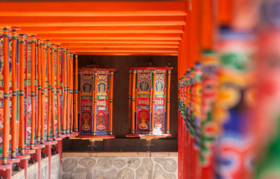 藏传佛教转经筒