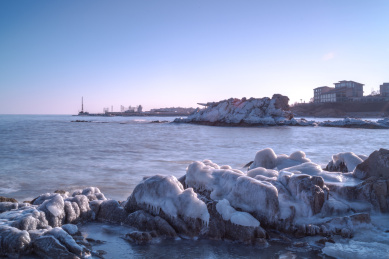 中国秦皇岛冬季海冰风光