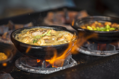 云南特色小吃小锅米线