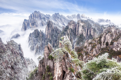 安徽黄山风景区冬雪云海风光