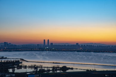 云南昆明天际线