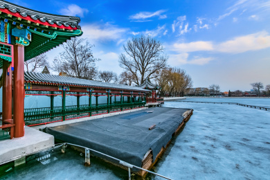 北京市什刹海公园古建园林建筑