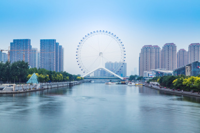 天津永乐桥摩天轮蓝调时分