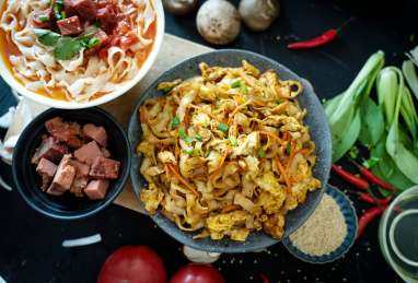 陕西美食刀削面