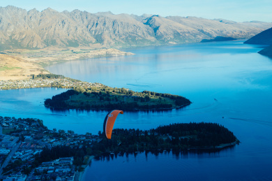 新西兰皇后镇俯瞰