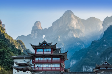 湖南省张家界市天门山景区古典园林建筑  