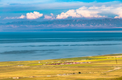 中国青海省青海湖二郎剑景区