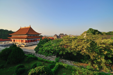 中国佛山南海影视城内的中国宫殿城墙建筑