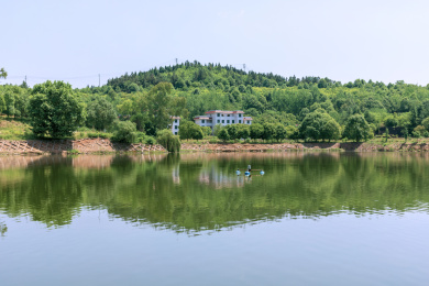 中国四川省德阳市东湖山公园自然景色