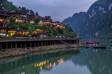 重庆酉阳龚滩古镇夜景风光
