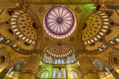 土耳其伊斯坦布尔蓝色清真寺苏丹艾哈迈德清真寺内景